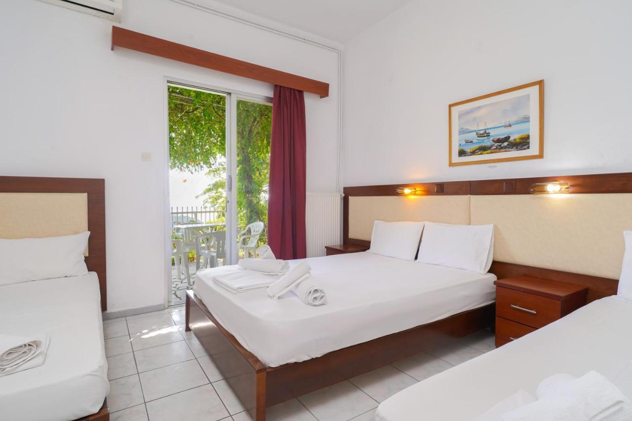 Chrissafis Hotel Panagia  Buitenkant foto