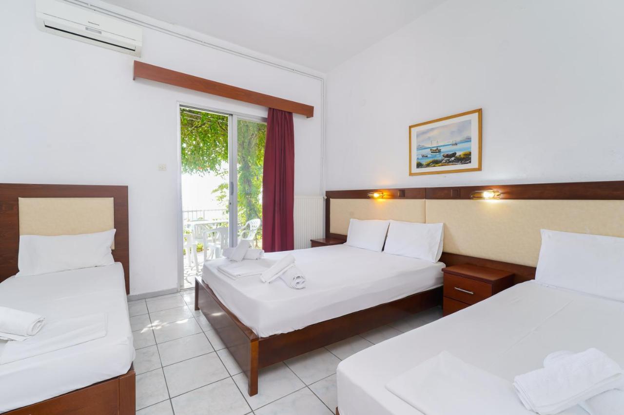 Chrissafis Hotel Panagia  Buitenkant foto