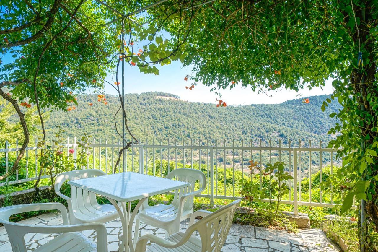 Chrissafis Hotel Panagia  Buitenkant foto