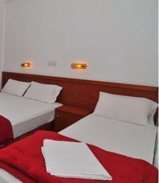 Chrissafis Hotel Panagia  Buitenkant foto