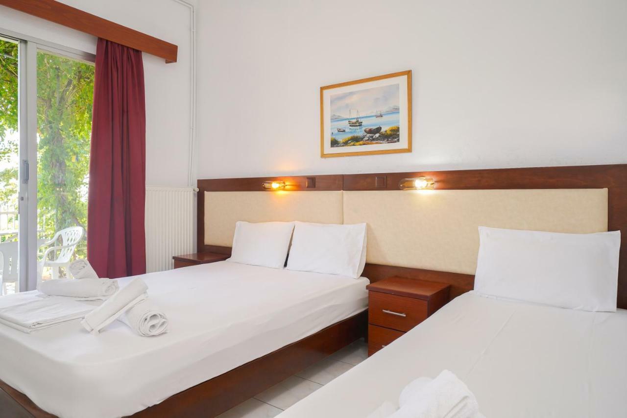 Chrissafis Hotel Panagia  Buitenkant foto